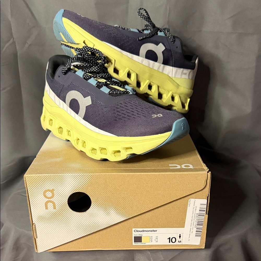 On Running Men's Sneakers - Navy and Yellow